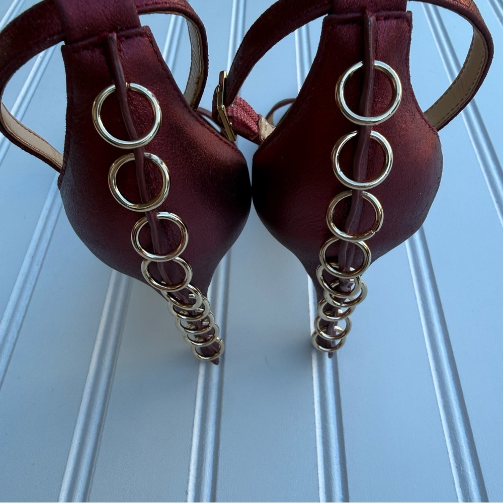 Katy Perry Collections Burgundy Heels - Picture 2 of 4